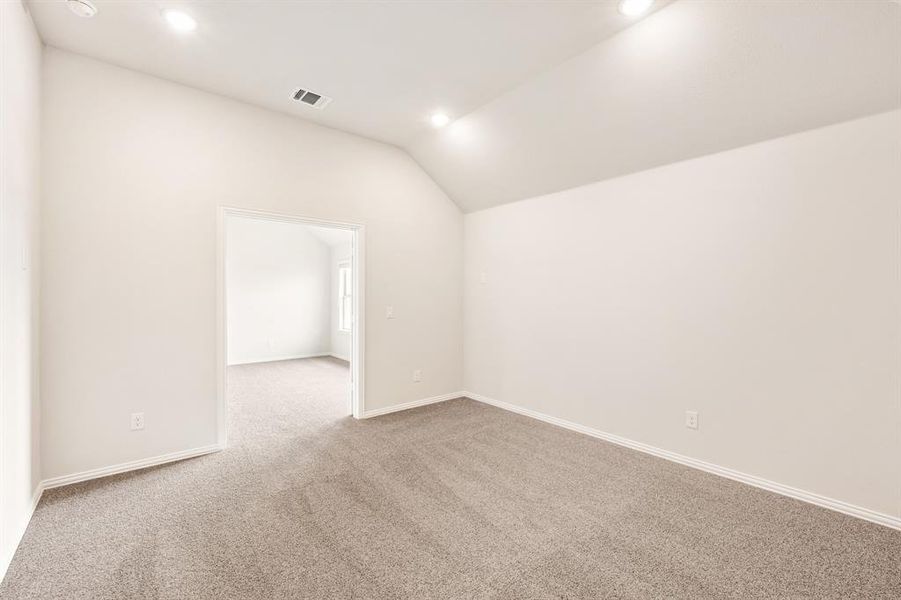 Spacious, unfurnished interior of a new home in Willow Wood, McKinney (Image 22). Spacious, unfurnished interior of a new home in Willow Wood, McKinney (Image 22).