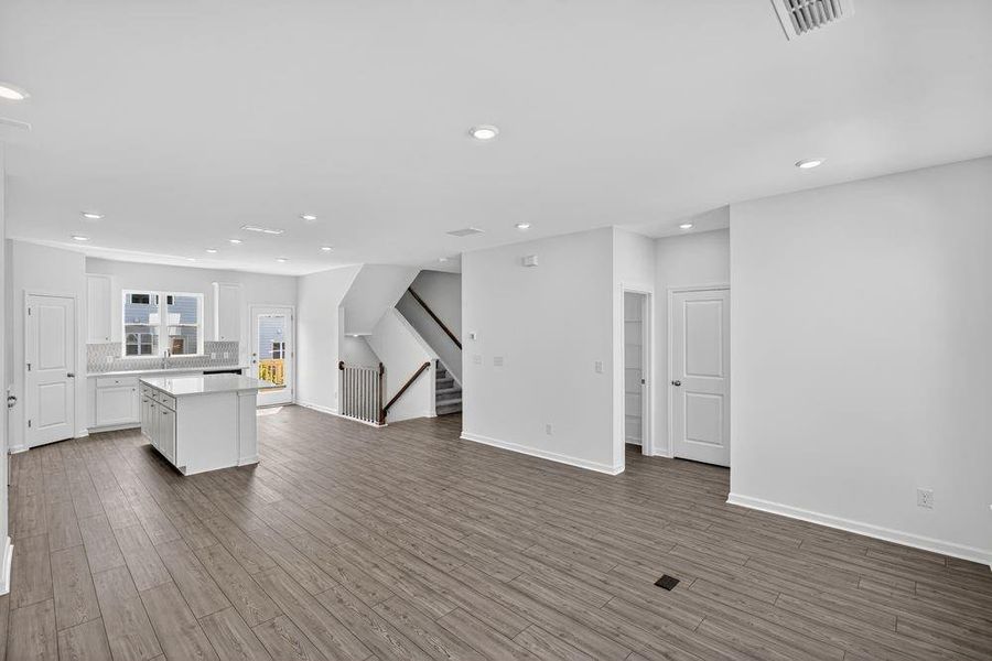 Spacious, unfurnished interior of a new home in Somerset at Veterans Memorial, Mableton (Image 24). Spacious, unfurnished interior of a new home in Somerset at Veterans Memorial, Mableton (Image 24).