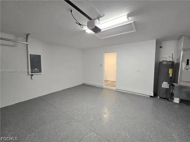 Spacious, unfurnished interior of a new home in , Port Charlotte (Image 21).