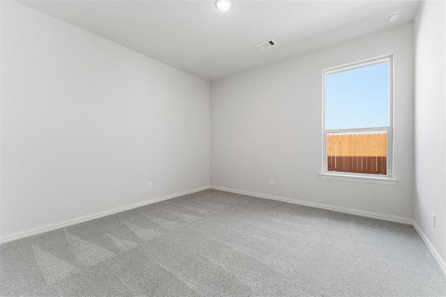 Spacious, unfurnished interior of a new home in Northstar, Haslet (Image 30).