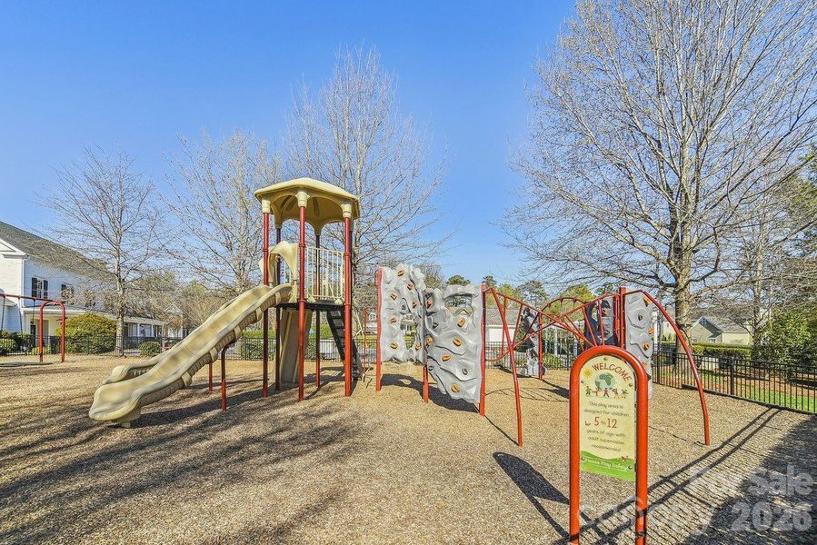 Community amenities in , Fort Mill (Image 34).