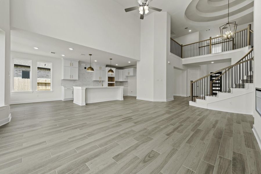 Representative image. Features, specifications, selections and colors may vary.