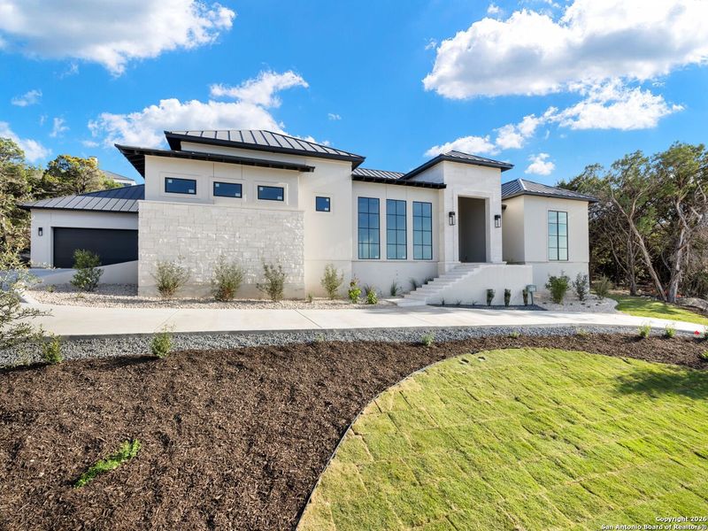 Image 44 of a home in .