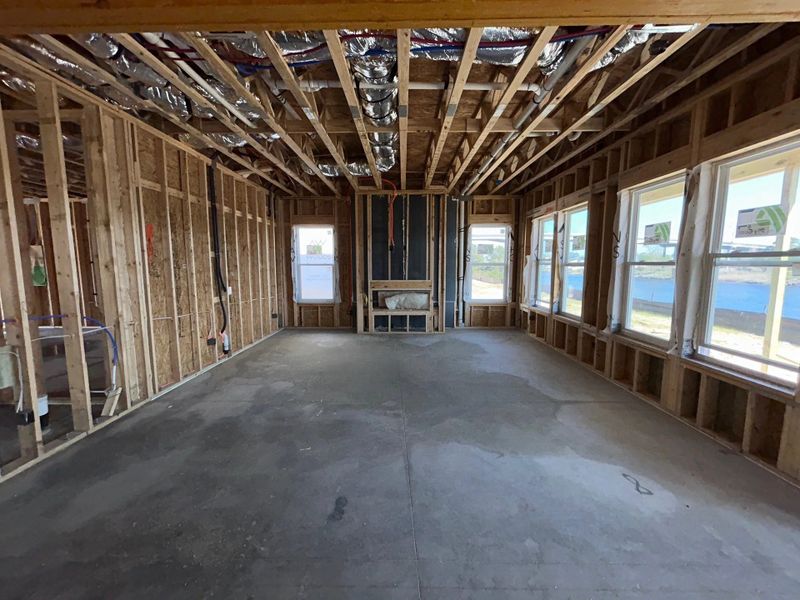 Spacious Family Room with Fireplace Spacious Family Room with Fireplace