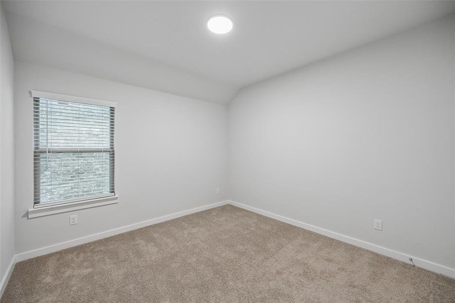 Spacious, unfurnished interior of a new home in , Lavon (Image 23).
