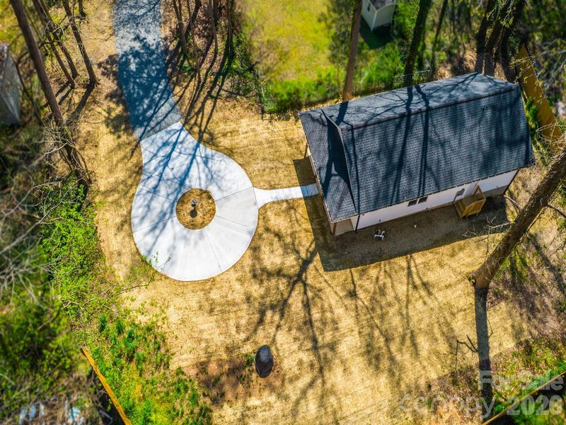 Community amenities in , Gastonia (Image 12).