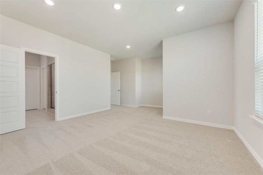 Spacious, unfurnished interior of a new home in Wade Settlement Townhomes, Frisco (Image 11). Spacious, unfurnished interior of a new home in Wade Settlement Townhomes, Frisco (Image 11).
