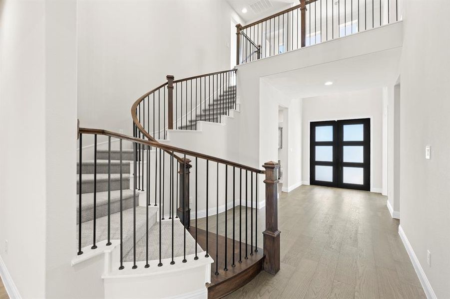 03. 16368 Parish - Entry