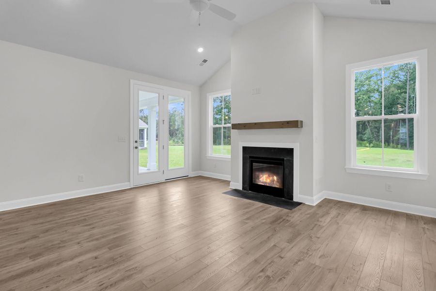 4br New Home in Summerville, SC.  - Slide 18