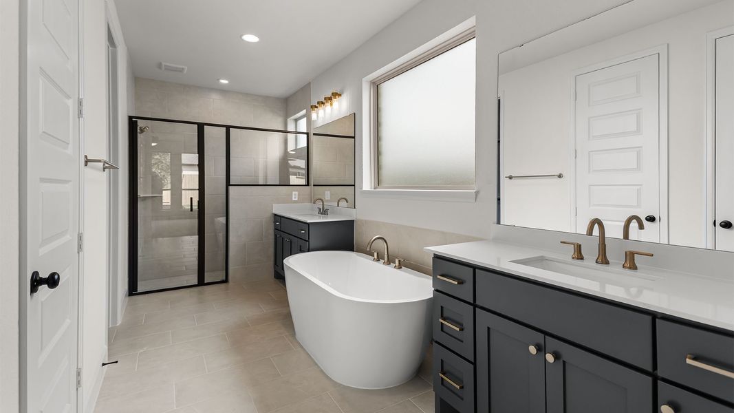 Furnished interior view inside a new home in Meridiana, Manvel (Image 5).