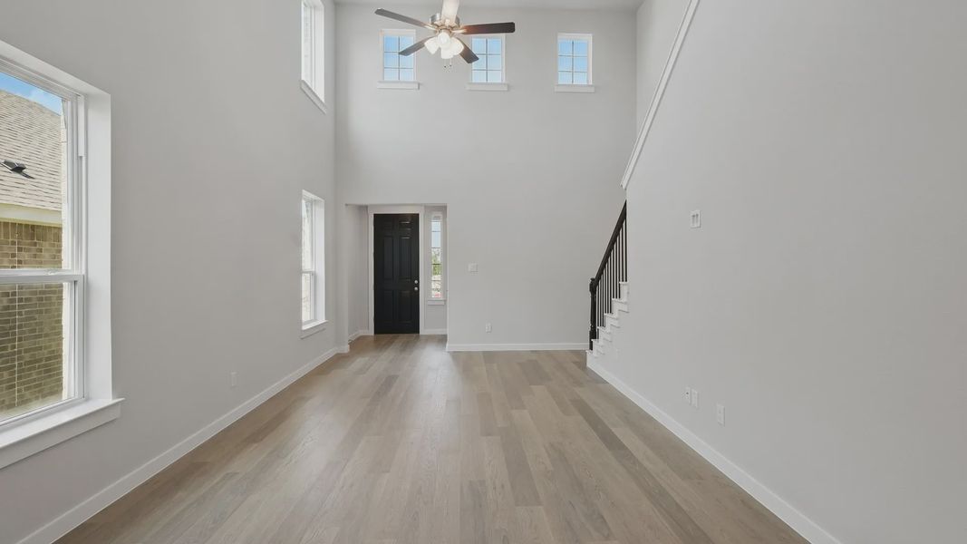 Spacious, unfurnished interior of a new home in Churchill, Anna (Image 14). Spacious, unfurnished interior of a new home in Churchill, Anna (Image 14).