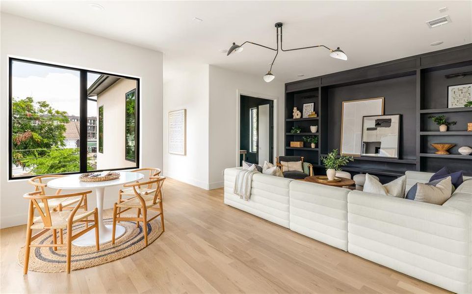Furnished interior view inside a new home in , Dallas (Image 12).