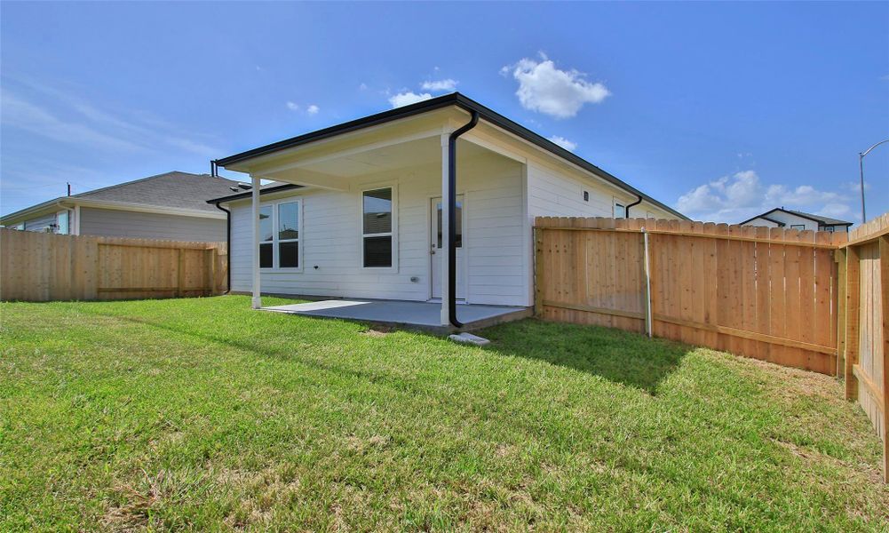 Exterior details and patio area of a home in Windrow, Hockley (Image 20).