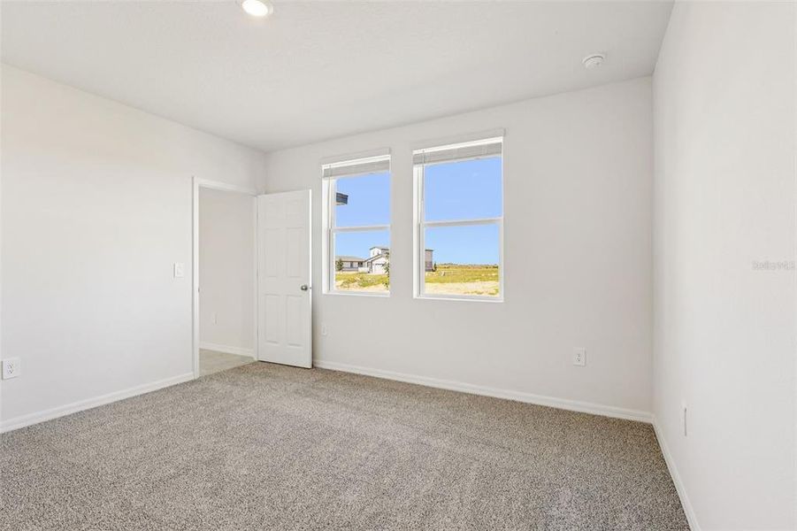 Spacious, unfurnished interior of a new home in Springs at Lake Alfred - Classic Series, Lake Alfred (Image 29).