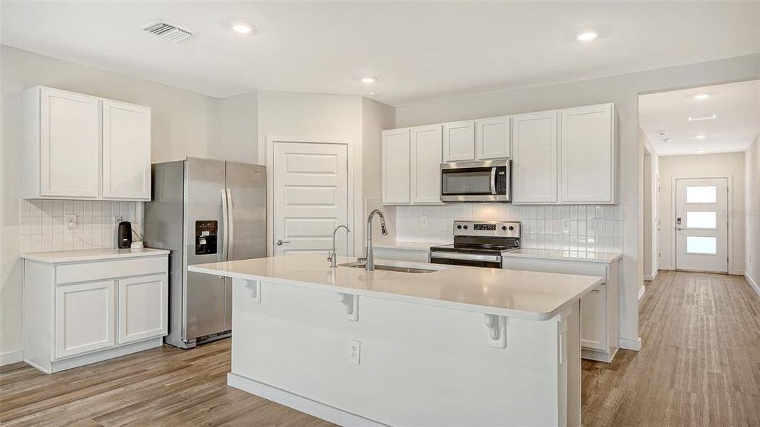 Furnished interior view inside a new home in Star Farms at Lakewood Ranch, Bradenton (Image 5).