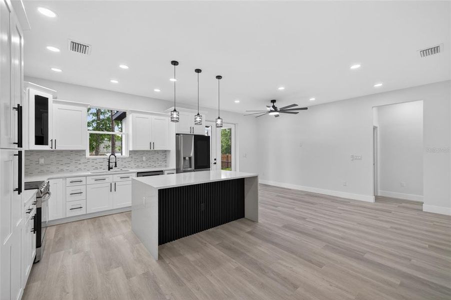 Furnished interior view inside a new home in , Spring Hill (Image 8).