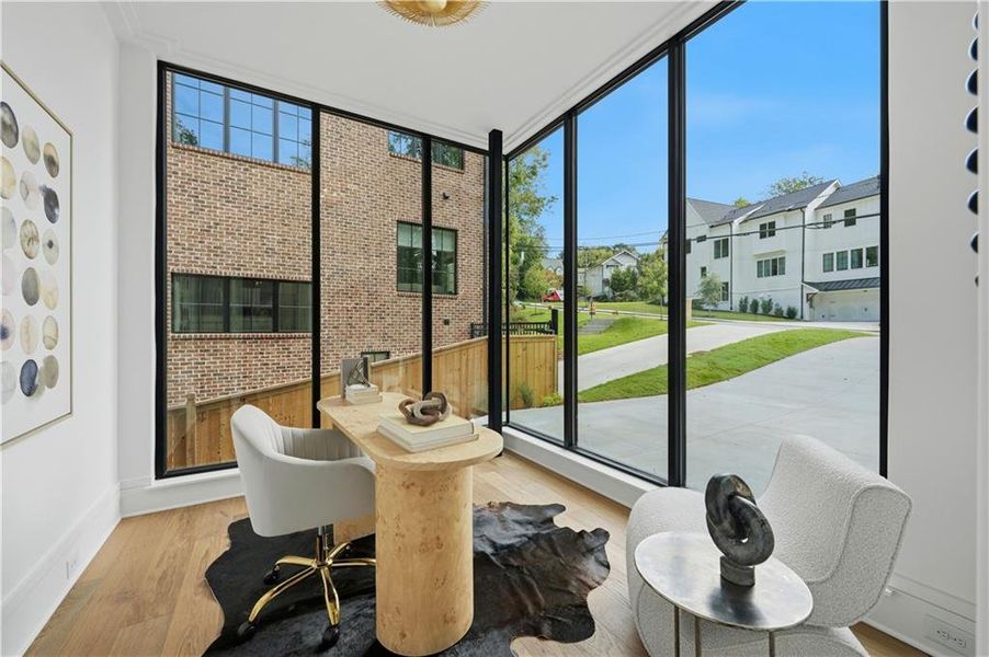 Exterior details and patio area of a home in , Atlanta (Image 30).