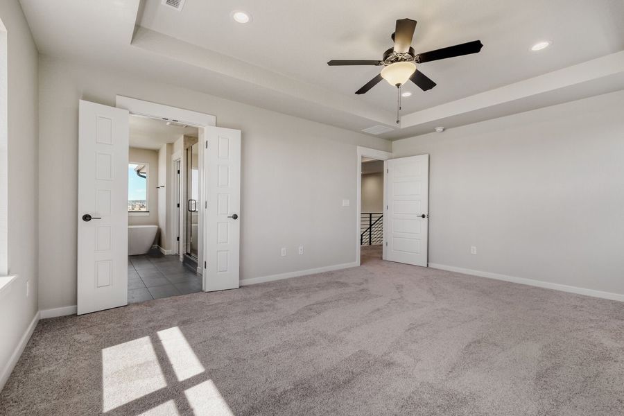 8702 Long Beach - Primary Bedroom