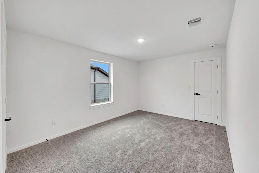 Spacious, unfurnished interior of a new home in Escondido - Terrace Collection, Magnolia (Image 16).