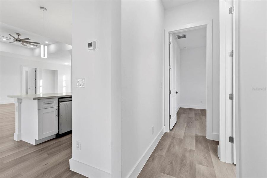 Spacious, unfurnished interior of a new home in , Punta Gorda (Image 31). Spacious, unfurnished interior of a new home in , Punta Gorda (Image 31).