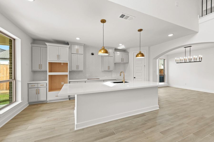 Representative image. Features, specifications, selections and colors may vary. Representative image. Features, specifications, selections and colors may vary.