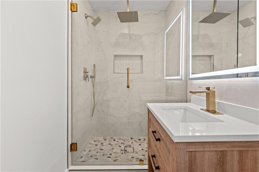 Furnished interior view inside a new home in , Villa Rica (Image 8).