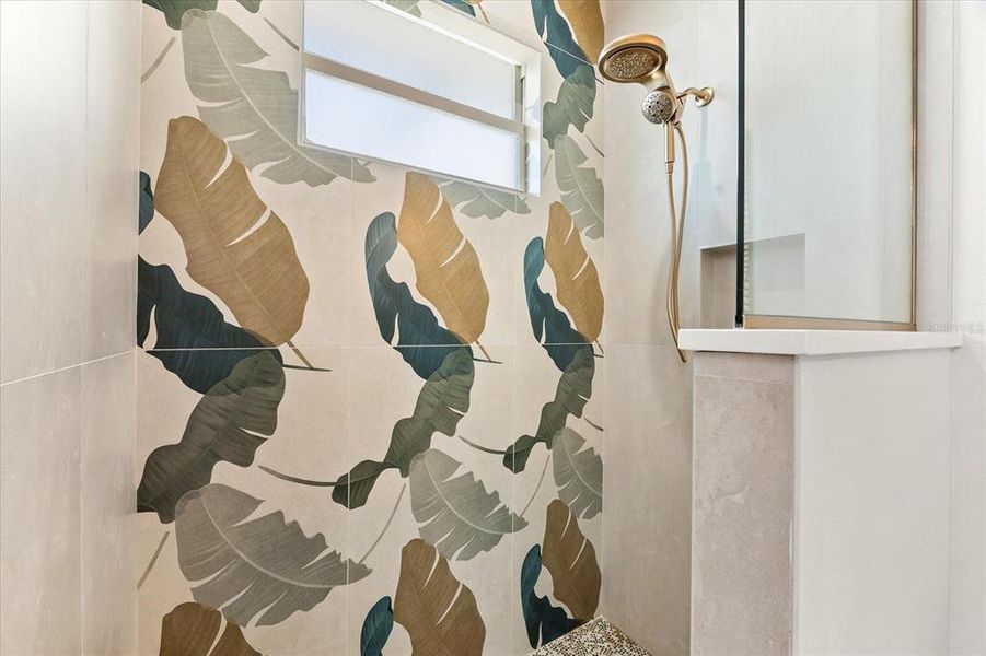 Furnished interior view inside a new home in , Port Charlotte (Image 58).