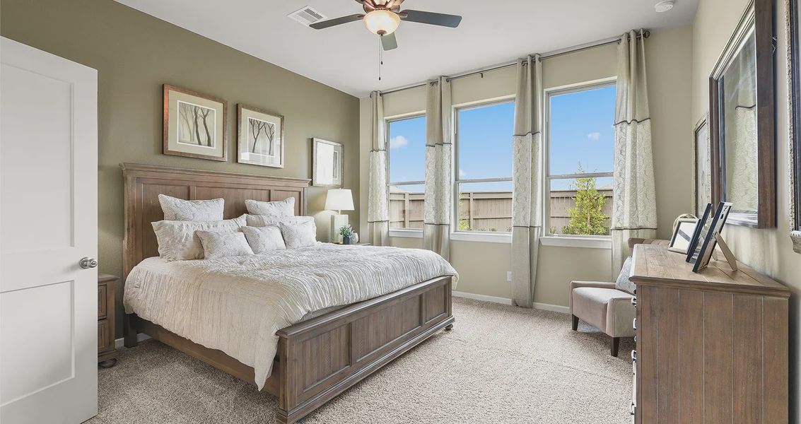 Representative furnished interior of a home built from the Portland by Chesmar Homes in Wood Leaf Reserve, Tomball (Image 8).