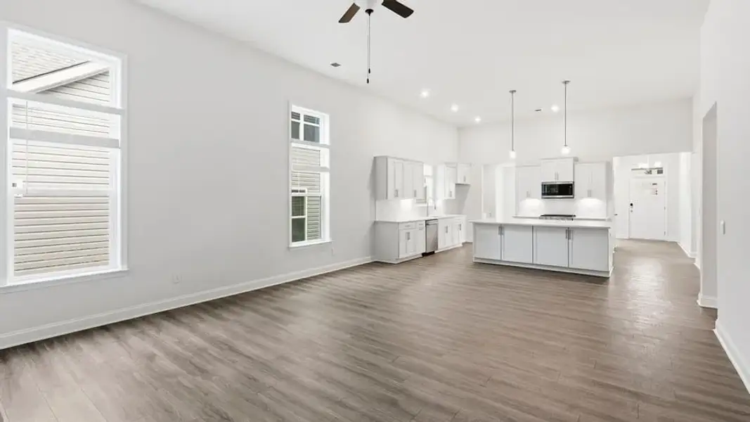Spacious, unfurnished interior of a new home in Briargate, Fountain Inn (Image 20). Spacious, unfurnished interior of a new home in Briargate, Fountain Inn (Image 20).