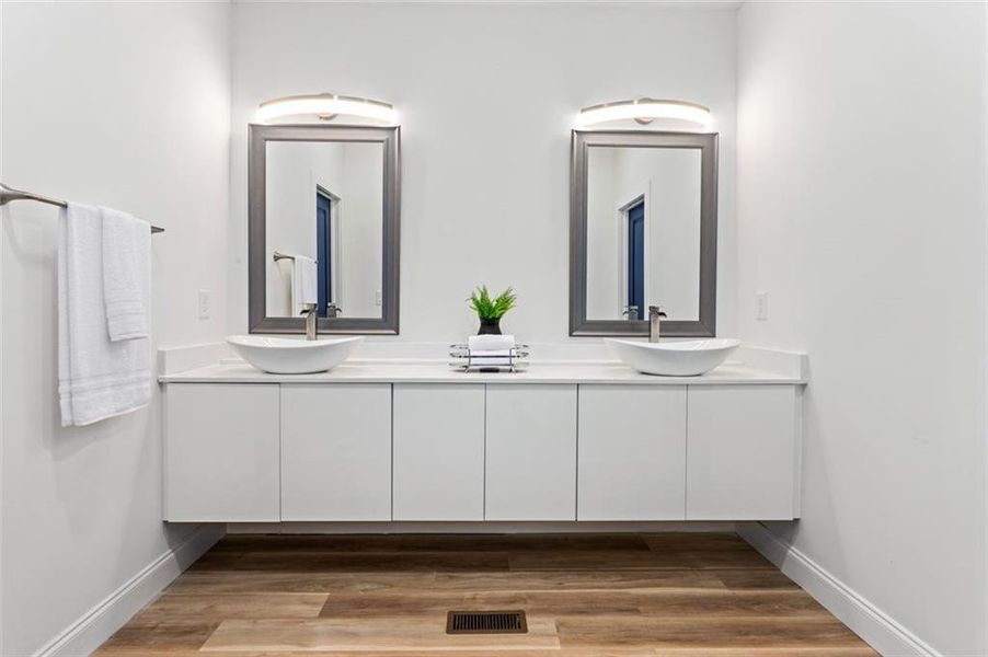 Furnished interior view inside a new home in , Atlanta (Image 26).