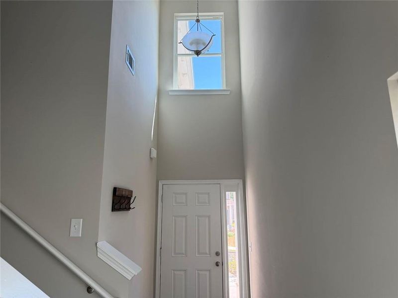 Spacious, unfurnished interior of a new home in , Cartersville (Image 13).