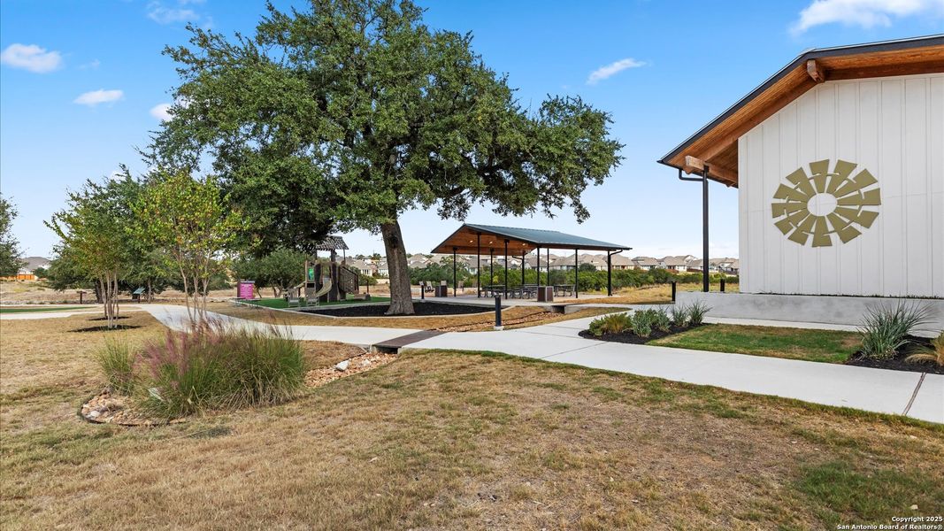 Image 30 of a home in Meyer Ranch. Image 30 of a home in Meyer Ranch.