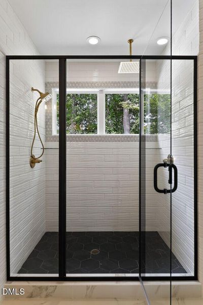 026-1280x960-master-bathroom-shower 026-1280x960-master-bathroom-shower