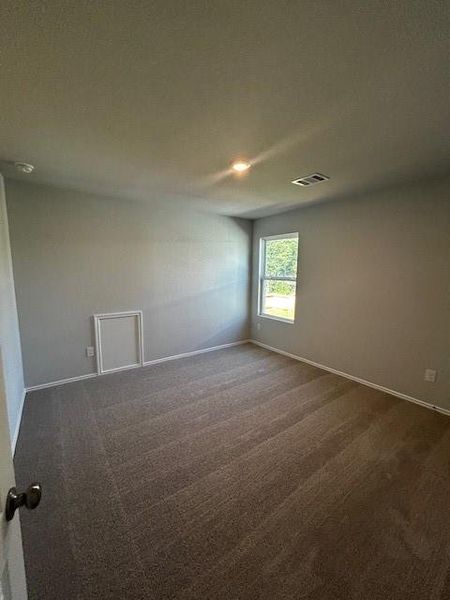 Spacious, unfurnished interior of a new home in Townsend Reserve, Splendora (Image 18).