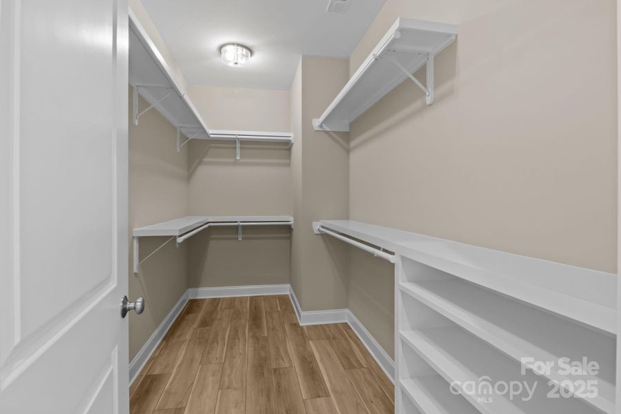 Spacious, unfurnished interior of a new home in , Olin (Image 28). Spacious, unfurnished interior of a new home in , Olin (Image 28).