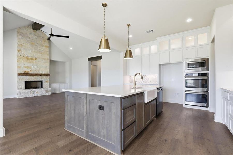 Furnished interior view inside a new home in Aledo Heights - Aledo ISD, Aledo (Image 10).