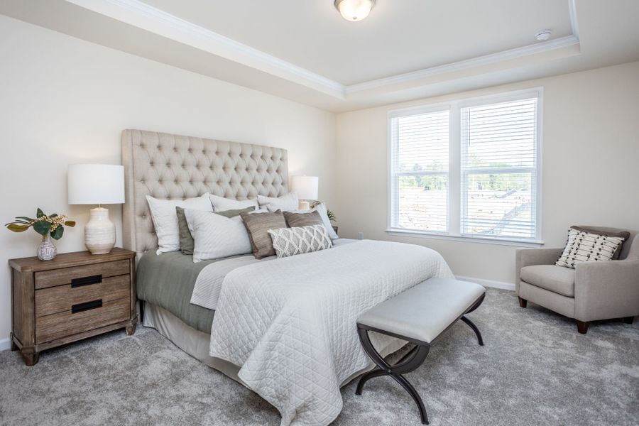 Representative furnished interior of a home built from the Palmary by Pulte Homes in The Haven at Riverlights, Wilmington (Image 21).
