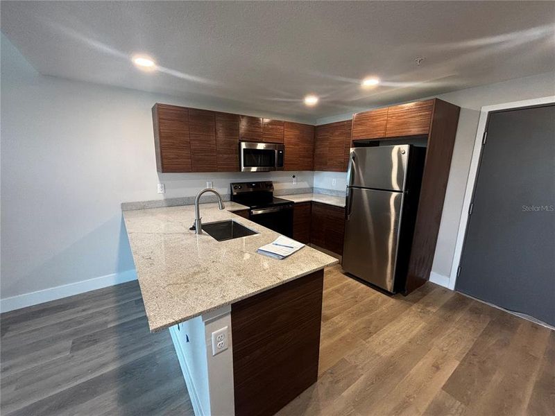 Furnished interior view inside a new home in , Orlando (Image 4).