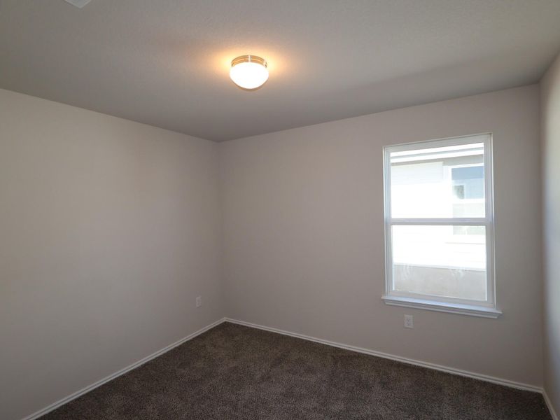 Spacious, unfurnished interior of a new home in Cascades at Onion Creek, Austin (Image 9).