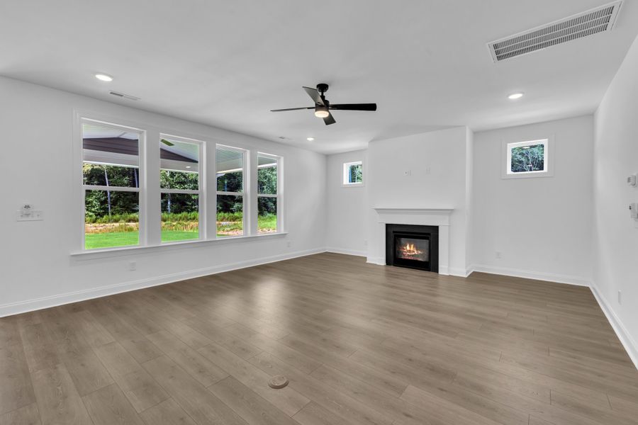 Representative unfurnished interior of a home built from the The Hampton by RobuckHomes in Kennebec Crossing, Angier (Image 30). Representative unfurnished interior of a home built from the The Hampton by RobuckHomes in Kennebec Crossing, Angier (Image 30).
