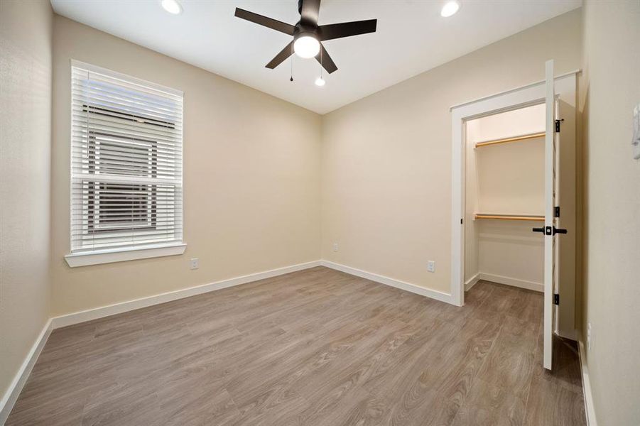 Spacious, unfurnished interior of a new home in , Dallas (Image 23).