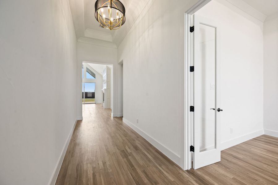 Spacious, unfurnished interior of a new home in NorthGlen, Haslet (Image 24).