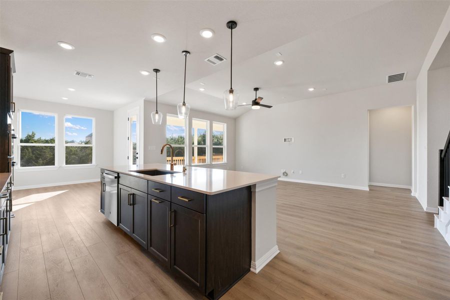 Representative images and renderings are for illustrative purposes. Actual structural options and design finished of home may vary.