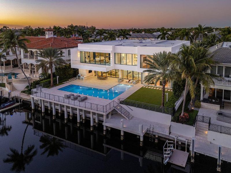 224_Key_Palm_Road_Dusk_14