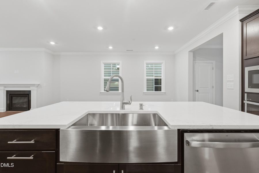 SUN_CarolinaSprings_Pic_329CalvanderLn_1