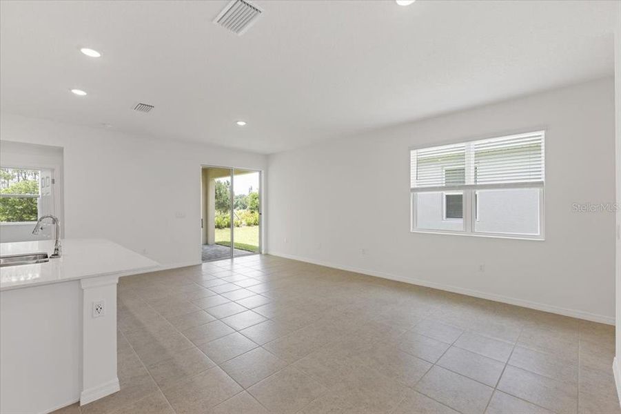 Spacious, unfurnished interior of a new home in Highfield at Twisted Oaks, Wildwood (Image 12). Spacious, unfurnished interior of a new home in Highfield at Twisted Oaks, Wildwood (Image 12).