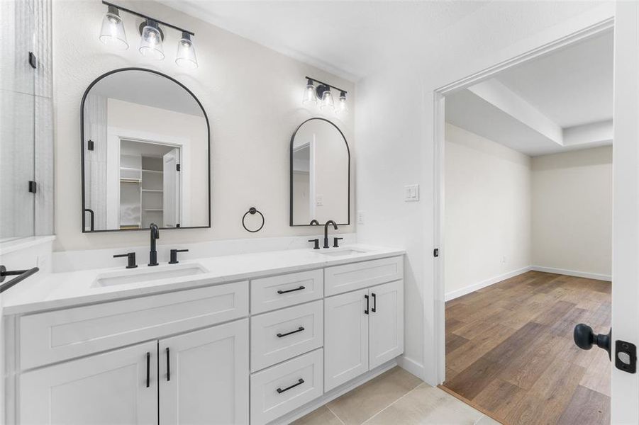 Furnished interior view inside a new home in , Dallas (Image 15).