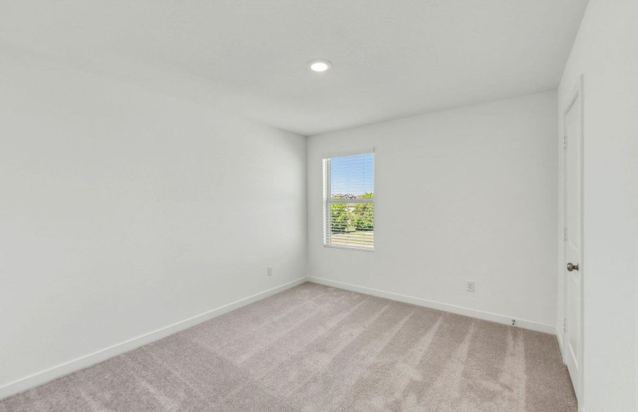 Spacious, unfurnished interior of a new home in Cameron Place, Austin (Image 16).