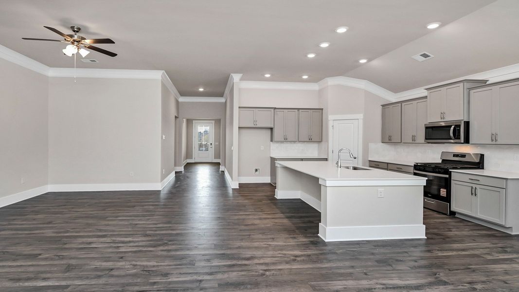 Furnished interior view inside a new home in Livingston Woods, Irmo (Image 14).