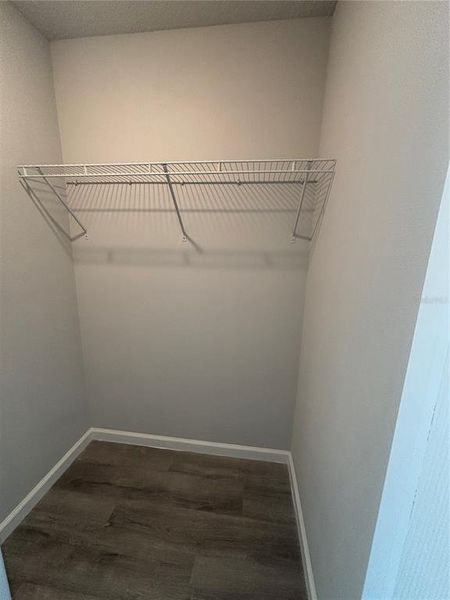 Spacious, unfurnished interior of a new home in , Citrus Springs (Image 37).